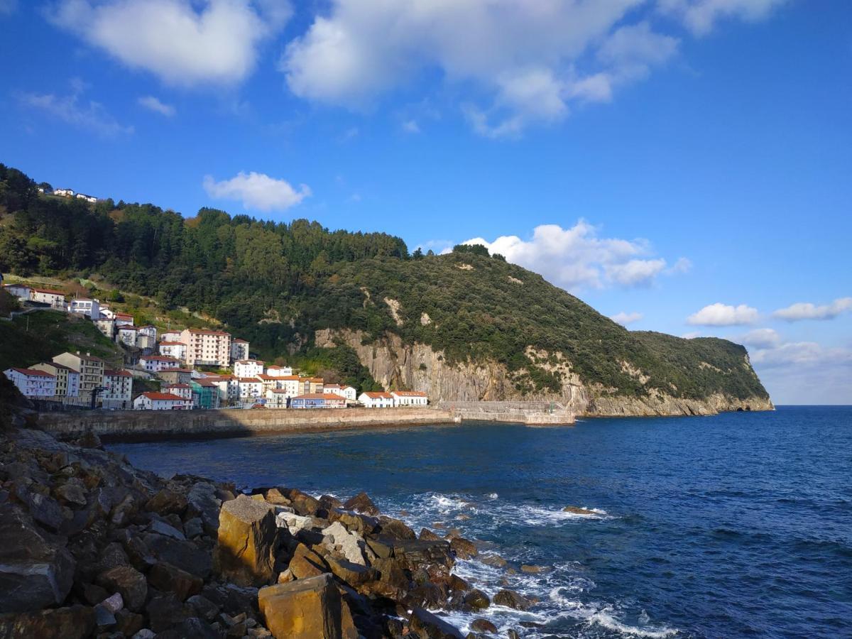 Elantxobe Puertoアパートメント エクステリア 写真